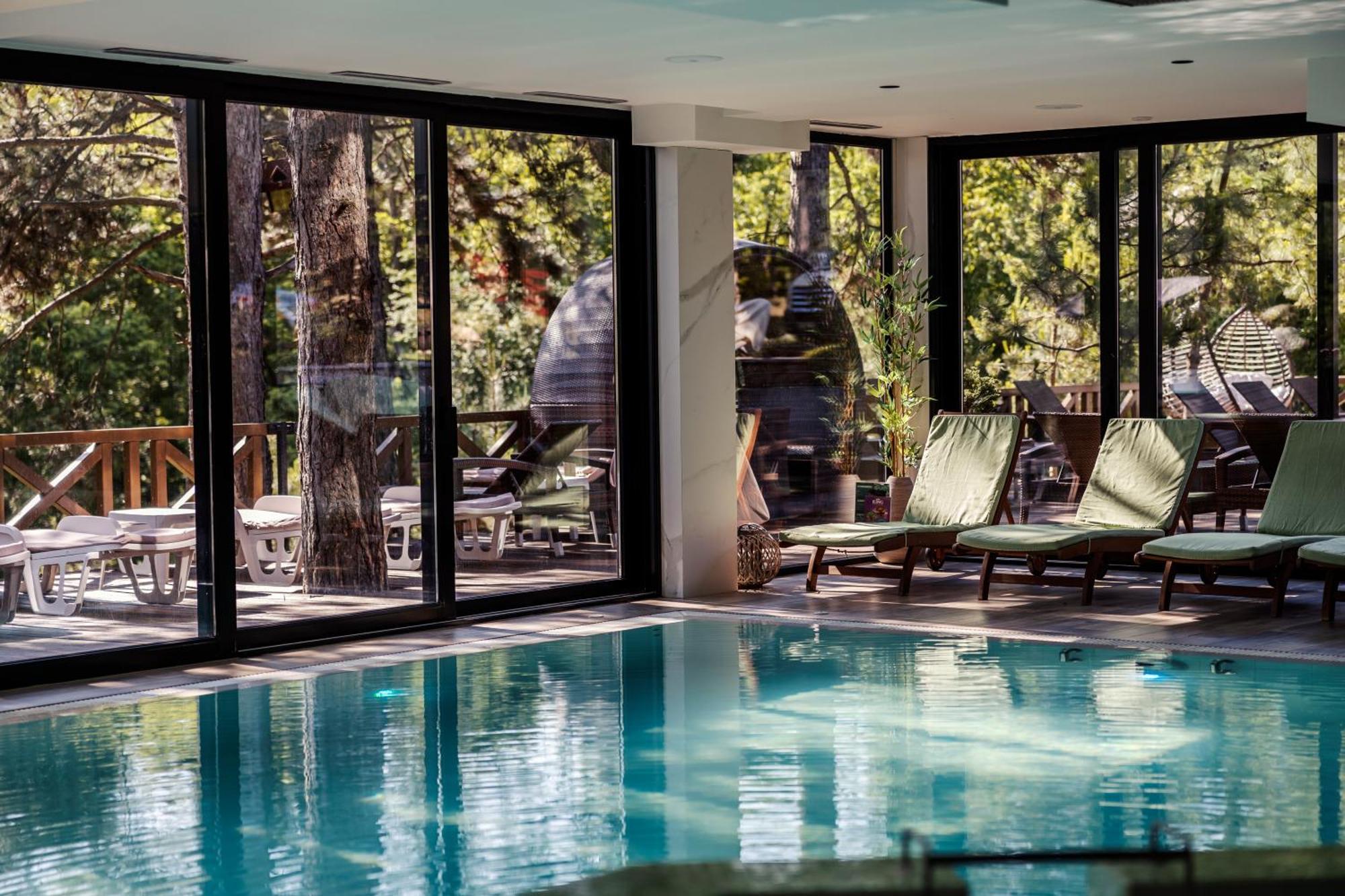 Hotel Borkovac Рума Екстериор снимка